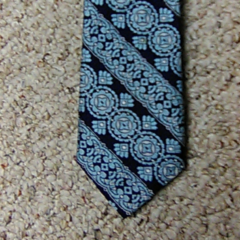 Italian tie.